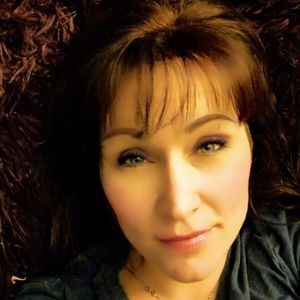 Meet your Posher, Stacey